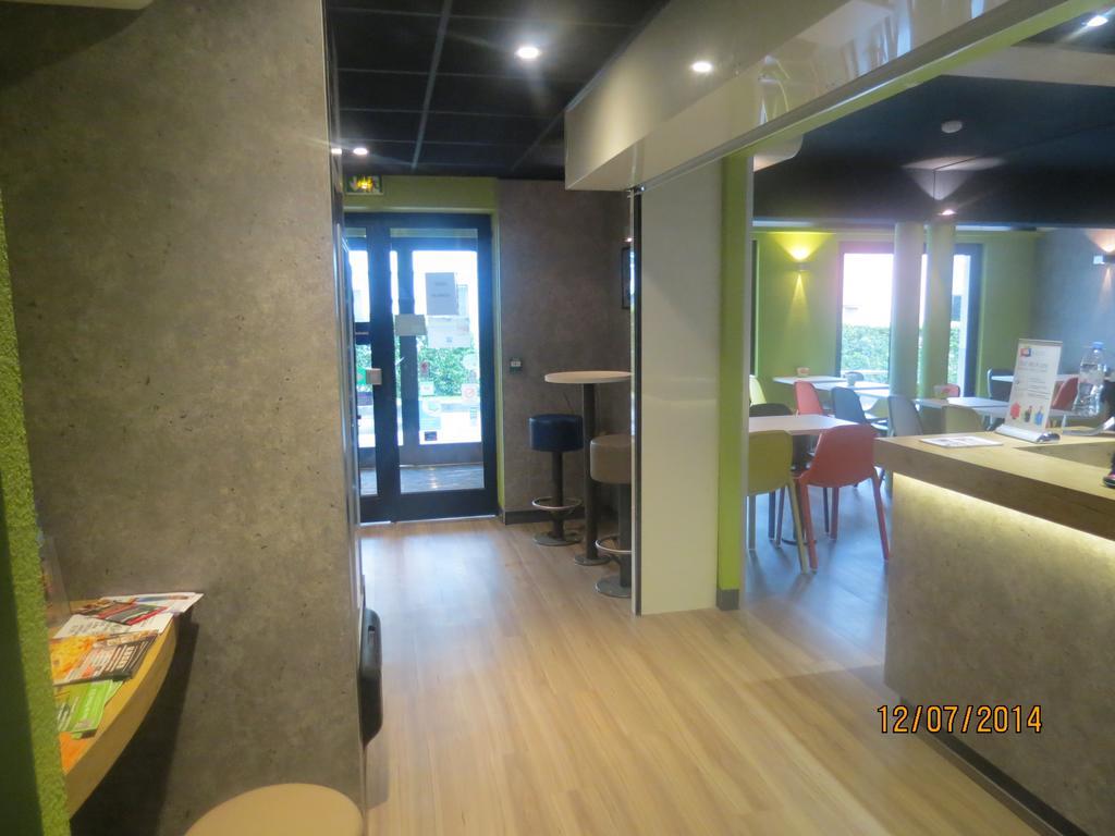 Ibis Budget Ремирмон Экстерьер фото
