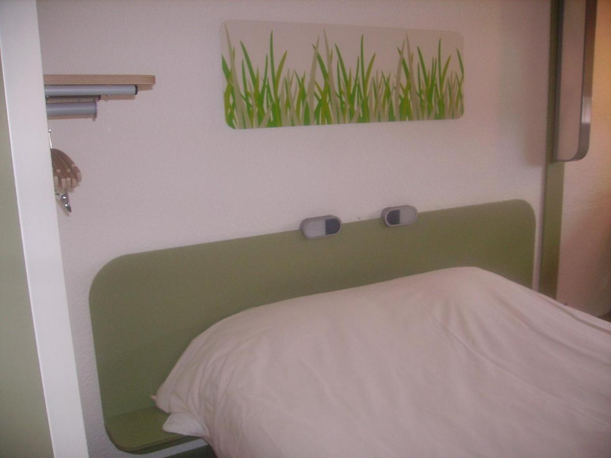 Ibis Budget Ремирмон Номер фото