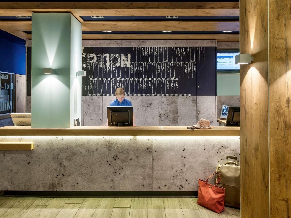 Ibis Budget Ремирмон Экстерьер фото